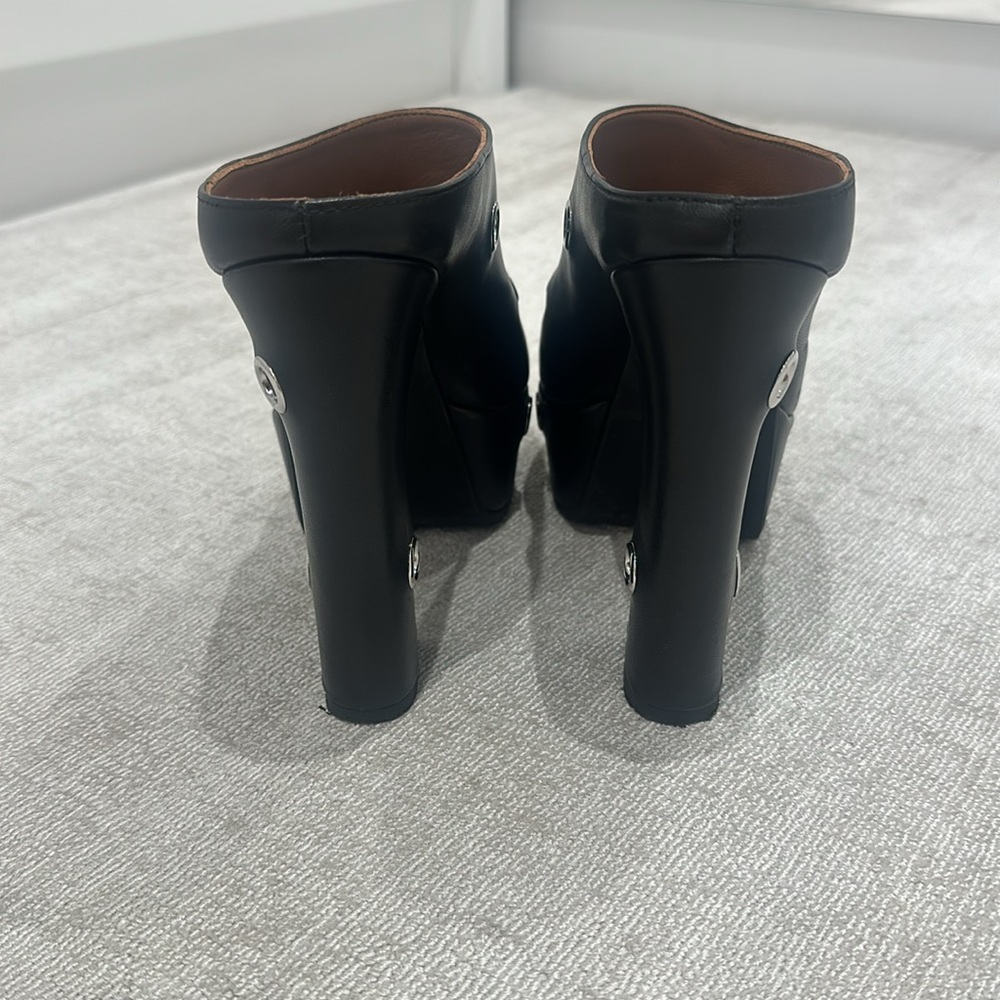 Alaia block heel mule lamb skin maxi eyelets - Picture 5 of 7